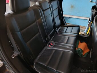 Jeep Grand Cherokee WK2 2011-2013 interiér - 3