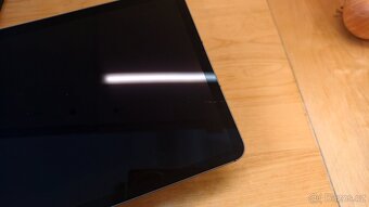 Tablet Apple iPad 10.9 model A2072 - 3