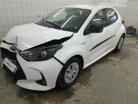 Toyota Yaris 1,5 HYBRIDE - 3