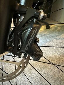NOVÉ Brzdy Sram Code R - 3