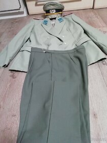 Nabízím k prodeji slavnostní uniformu letectva armády NDR. - 3