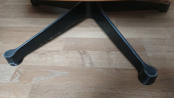 Lehátko Rosewood kůže černá Eames - 3