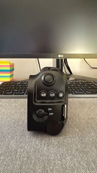Panasonic BATTERY GRIP pro S1,S1R - 3