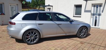 Alfa Romeo 159 2.4 JTDM 147kW AT Q2 2008 Facelift - 3