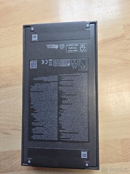 Samsung S25 Nový - 3