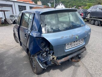Havarovaná Fabia 1,4 TSi Německo - 3