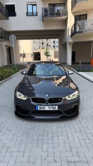 Bmw m4 f82 competition - 3