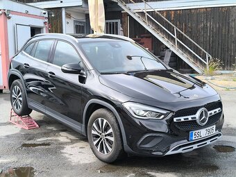 Mercedes-Benz GLA 180, Naví,Kamera,1majitelka 35 tkm,ČR, - 3