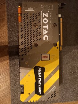 Zotac GTX1080 AMP Extreme - 3