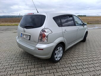 Toyota Corolla Verso 2.0 D4D 85 kw - 3