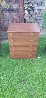 Studentský nábytek - 3