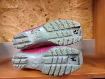 Boty na běžky ALPINA PINK na NNN vel. 37, 23,5cm - 3
