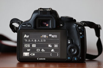CANON 100D - iba 31500 snímkov - 3