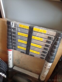 Výsuvný teleskopický žebřík - 3