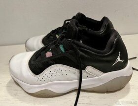 2 páry bot - Nike & Jordan - 37.5 - 3