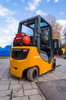 VZV Vysokozdvižný vozík Jungheinrich TFG 316s (VV0111) - 3