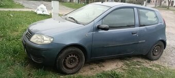 FIAT PUNTO II - 3