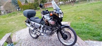 HONDA XRV 750 AFRICA TWIN RD 07 - 3