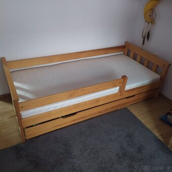 Postel se zánovní matrací - 3