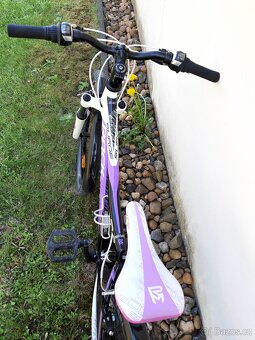 Dívčí kolo Rock machine 24 - 3