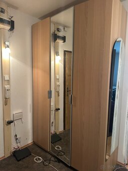 Šatní skříň Ikea - 3