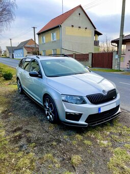 Škoda Octavia 3 RS - lízátko, prahy, zadní lišty - 3