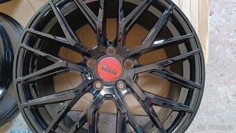 R18 5x112 mm ALU disky čierne MAM - 3