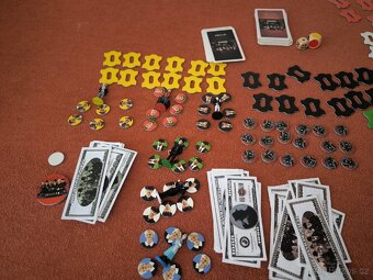 Desková hra Mafia ( Dost podobné monopolum) - 3