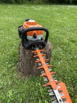 Plotostřih STIHL Hs82R - 3