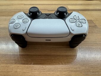 Ps5 Dualsense ovladač - 3