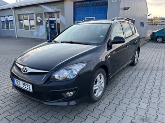 Hyundai i30 1.6 CRDI 85kW - 3