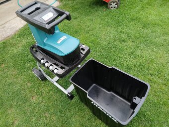 Makita UD2500 koupený duben 2025 - 3