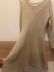 Kvalitní Pletené, vypasované šaty (PC 1.300,-) - 3