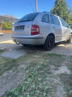 Škoda fabia rok 2007 1.9.tdi 74 kW - 3