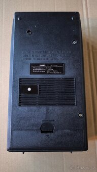 Starý kazetový přehrávač Sanwa CR2070 - 3