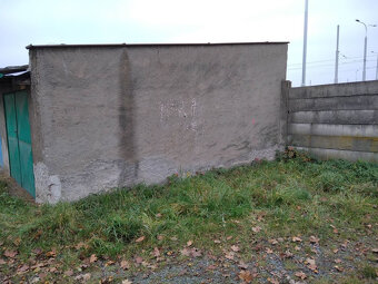 Pronájem parkovacího stání v Plzni na Borech - 3