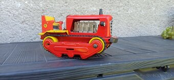 Stará hračka buldozer funkční - 3