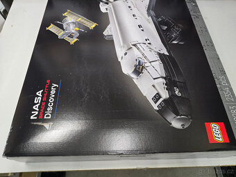 LEGO® Creator Expert 10283 NASA Raketoplán Discovery - 3