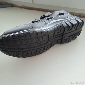 Pracovní sandále... - 3