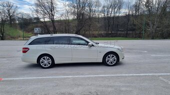 Mercedes E200 T W212 avantgarde automat - 3