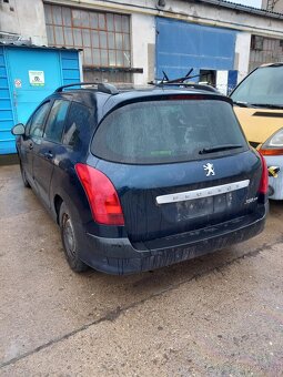 Dily Peugeot 308 rok 2009  1.6 hdi - 3