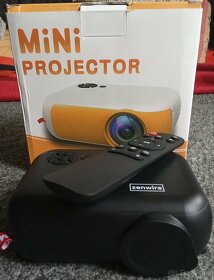Přenosný Mini projektor Zenwire A10 - 3