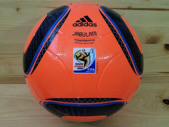 Oficiální zápasový míč Jabulani Powerorange E42007 od adidas - 3