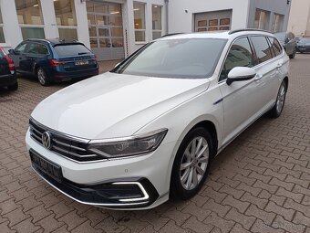 VW Passat B8 GTE 1.4 eTSI 160kW DSG R-Line Webasto Matrix - 3