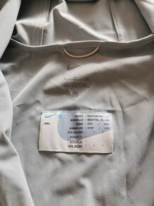 Nova lehka panska bezecka bunda Nike - 3