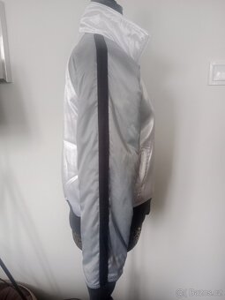 Nike zateplená luxusní bunda - 3