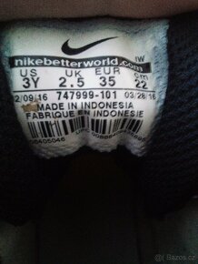 Nike 35 - 3