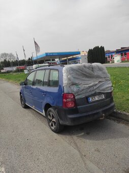 Volkswagen Touran 2.0 TDI 103kw rv 2005 - 3