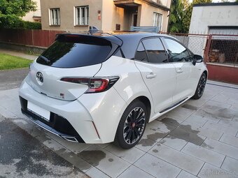 Toyota Corolla GR 1.8i Hybrid, hatchback, CZ, 1. majitel - 3