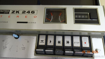 CÍVKOVÝ HiFi MAGNETOFON ZK 246 - 3